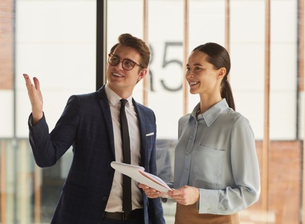 Suivez une formation en anglais pour améliorer vos compétences de commercial à l'international. à Strasbourg